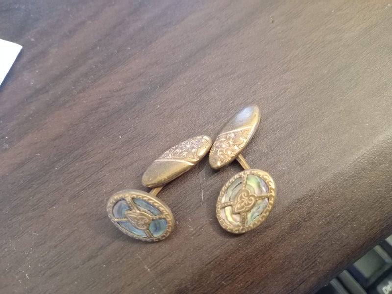 ANTIQUE GILT CUFFLINKS WITH PAUA Carousel 3