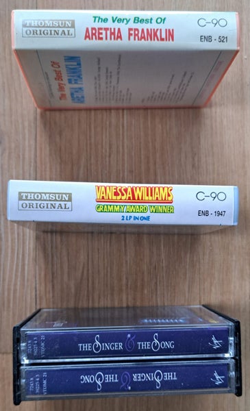 Cassettes: Aretha Franklin, Vanessa Williams, The Singer the Song Carousel 2