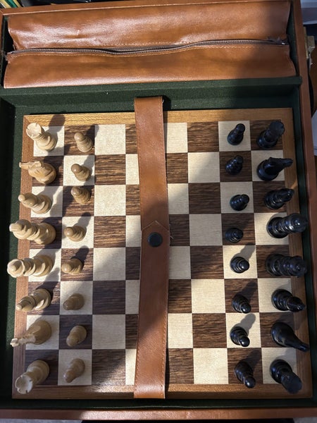 Vintage 80s Backgammon, Chess and Goban Set in Classic Deluxe Brown Briefcase Carousel 2