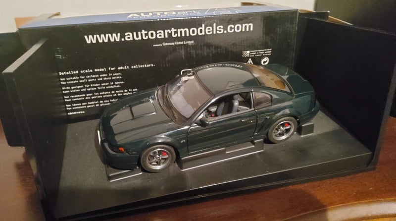 Autoart Mustang GT 2001 Bullit - 72851 Carousel 4