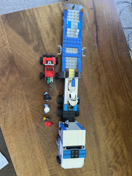 Lego Police Transporter with vehicles and mini figures Carousel 2