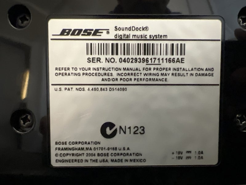 Bose Sound Dock digital music system Carousel 4