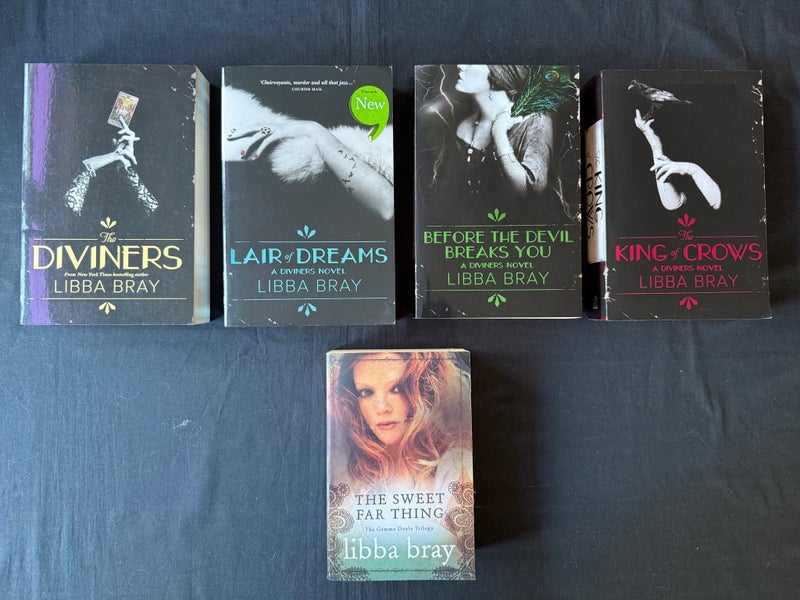 FIVE LIBBA BRAY BOOKS TOGETHER - NEW YORK TIMES BESTSELLING AUTHOR Carousel 1
