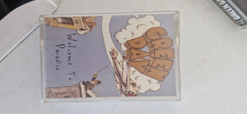 Green Day Welcome to Paradise Cassette Single Carousel 2