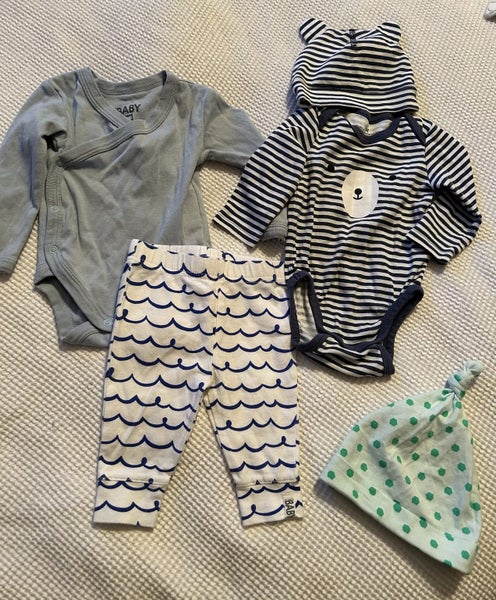 Newborn Clothes - Cotton on, H & M and Bonds Carousel 1