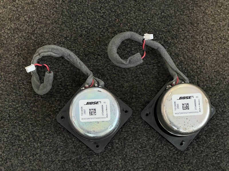 Two (2) Bose original tweeters Carousel 1