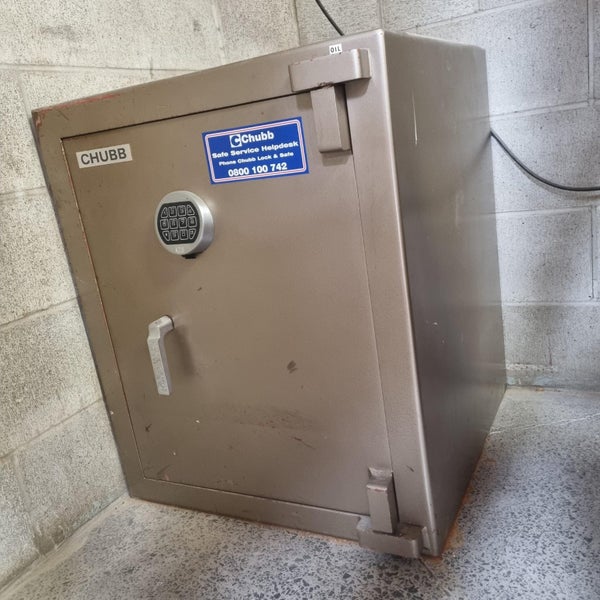 Great Condition "Chubb" safe with electronic key pad Carousel 1