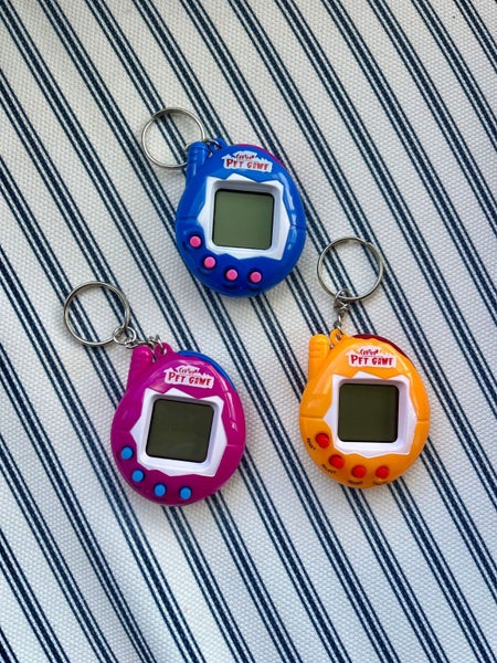 Retro Pocket Pet Carousel 8
