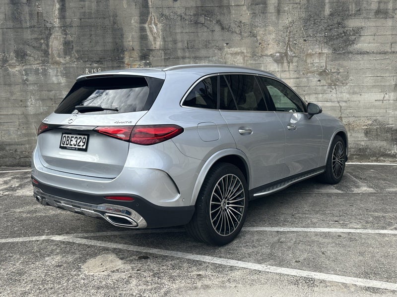 2023 Mercedes-Benz GLC 300 GLC300 2.0PMH/4WD/9AT62854324695681112