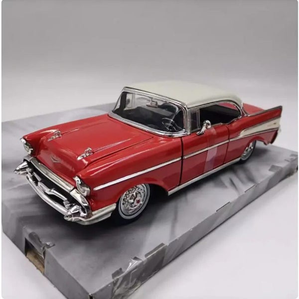 Jada 1:24 Scale 1957 Chevrolet's BEL AIR/1959 IMPALA Carousel 1