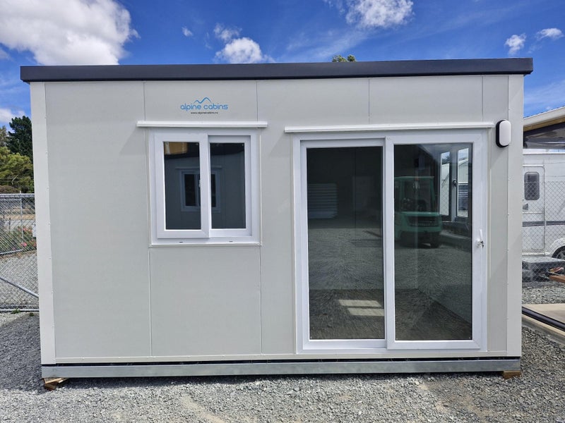4.16x2.4m Insulated Cabin – Sleepout, Home Office or Commercial Site Office Carousel 2