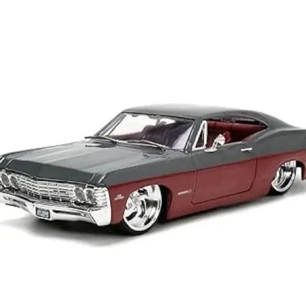 1:24 1967 Chevrolet lmpala SS Carousel 1