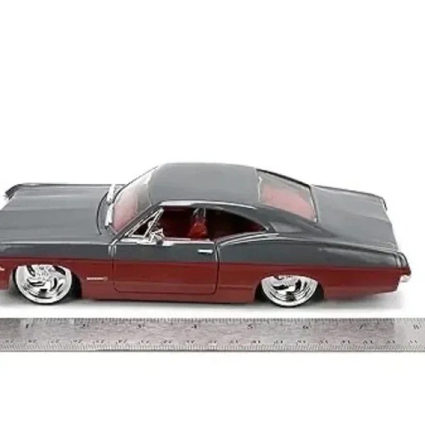 1:24 1967 Chevrolet lmpala SS Carousel 2