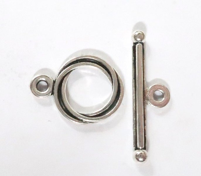 2 SILVER TOGGLE CLASPS Carousel 1