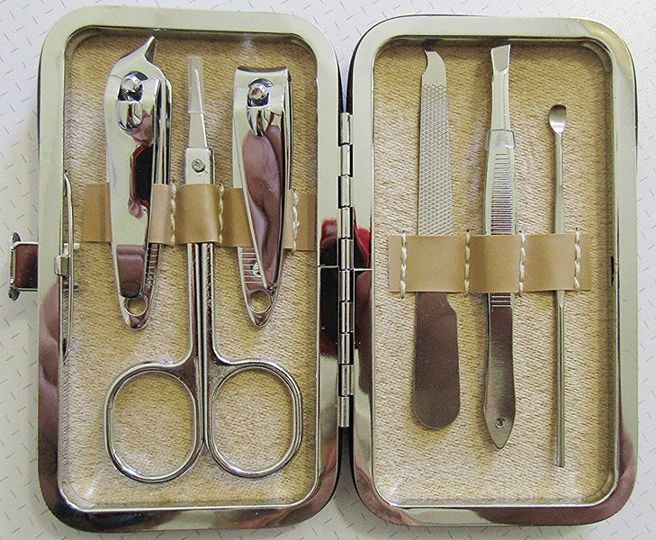 Full Manicure/Pedicure set Carousel 3
