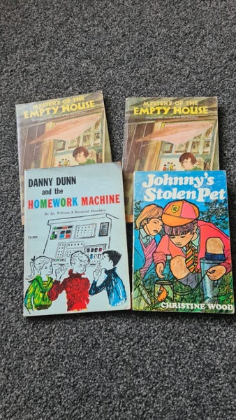 Kids Paperback Books Carousel 1