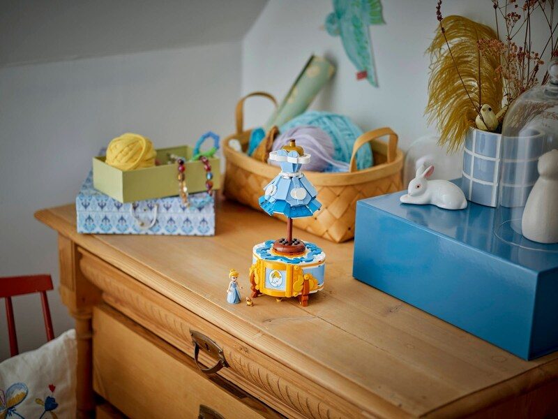 LEGO Disney 43266 Cinderellas Dress Carousel 5