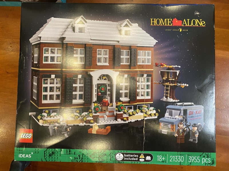 LEGO Ideas 21330 Home Alone + AfterPay Box creased and ripped Carousel 1