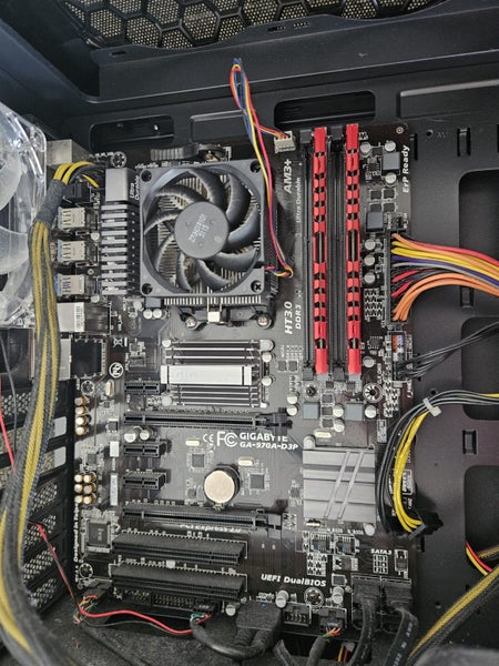 Gaming PC Combo - Gigabyte 970A-D3P Motherboard, AMD FX-6350 Cpu, 8GB DDR3 Ram Carousel 1