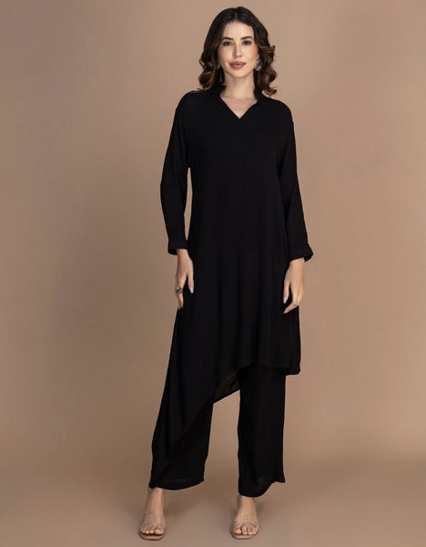 Moomaya Women's Indo-Western Co-Ord Set Asymmetric Long Kurta With Palazzo Pants Carousel 1