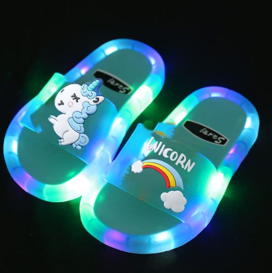 Kids Childrens Slipper Girls Shoes Carousel 1