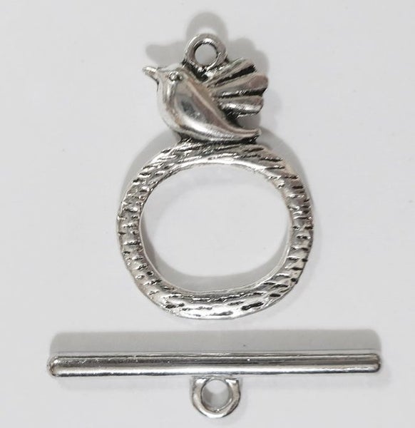 A SILVER BIRD TOGGLE CLASP Carousel 1