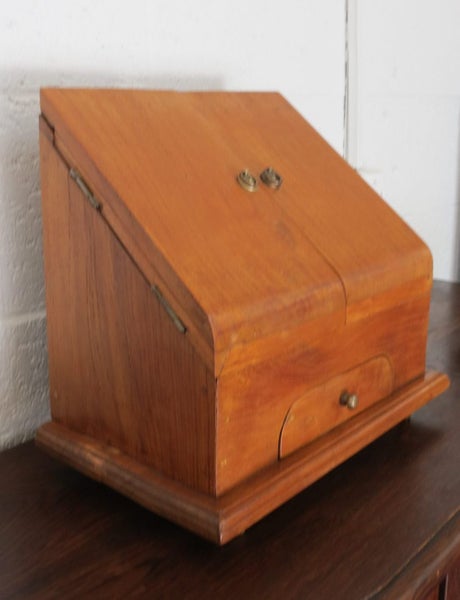Solid Elm Letter Holder Carousel 1