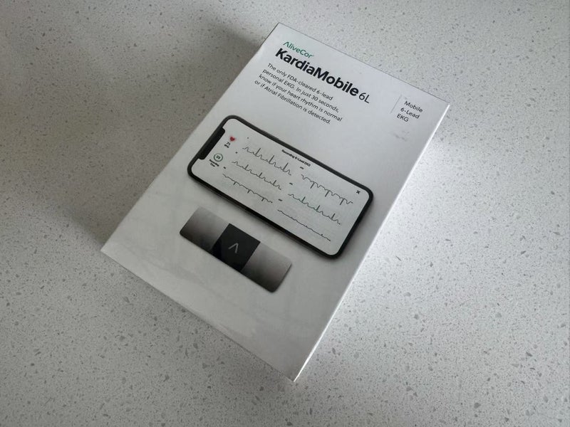 AliveCor KardiaMobile 6 Lead Smart App ECG/EKG and Heart Monitor Carousel 7