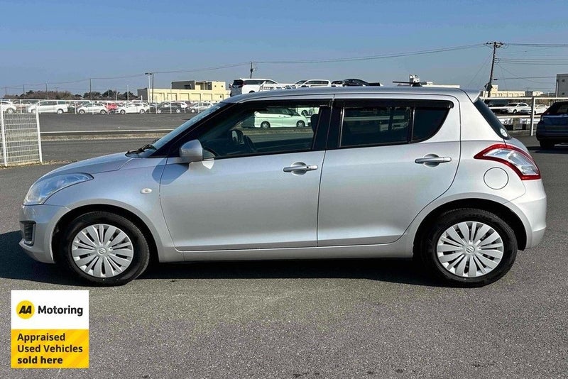 2015 Suzuki Swift Economical62865830395906114