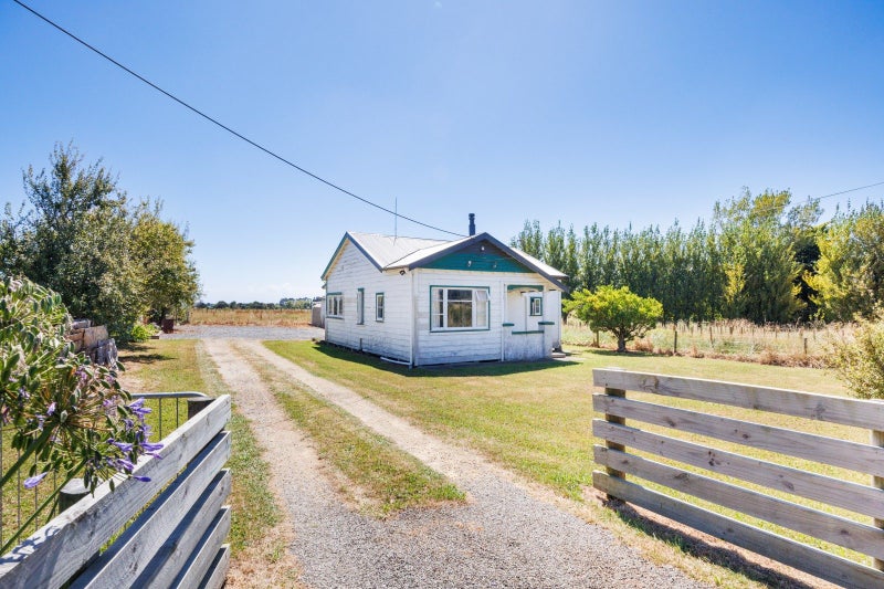 Image 1 of 23