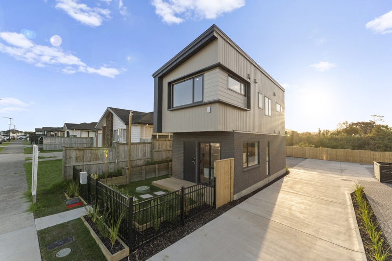 Move-In Ready Corner Lot - Seriously for Sale!62864774769665113