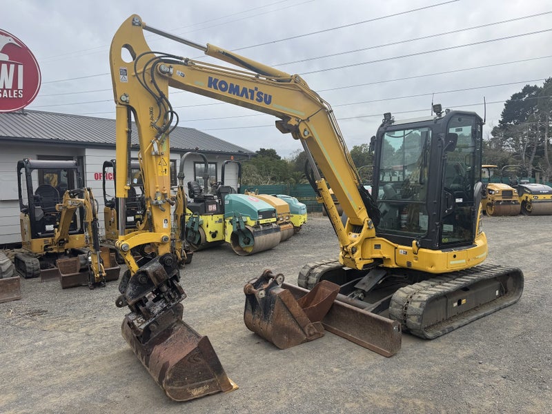 2020 KOMATSU PC55MR-5 EXCAVATOR / 3,750 HOURS Carousel 2