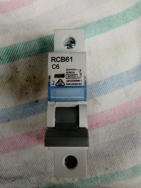 MCB Circuit Breaker 10 amp Carousel 1