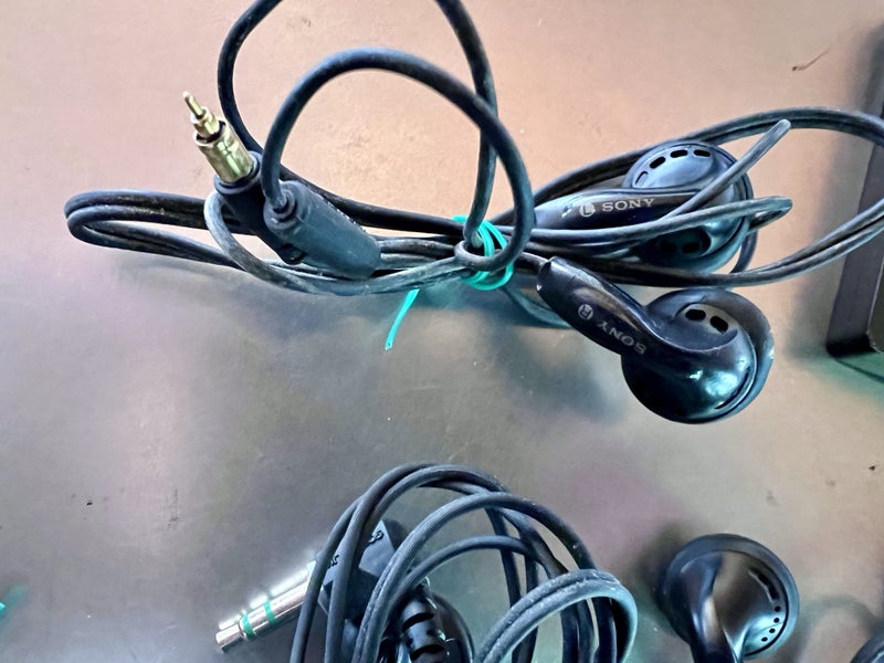 5 Pairs of Sony Headphones Carousel 2