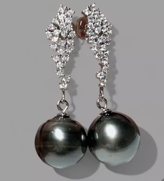 Round 12.2mm Peacock Grey Green Tahitian Pearl Earrings Carousel 1