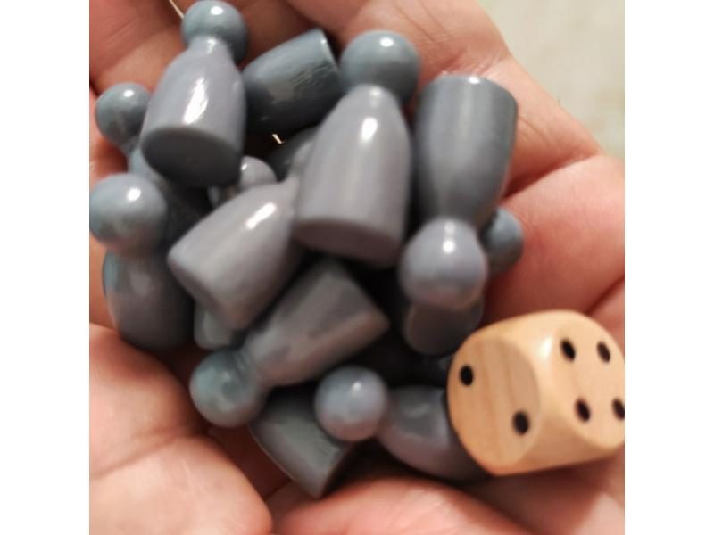 16Pcs Children's Humanoid Wooden Puzzle Game Wooden Board Game Chess Pieces Carousel 1