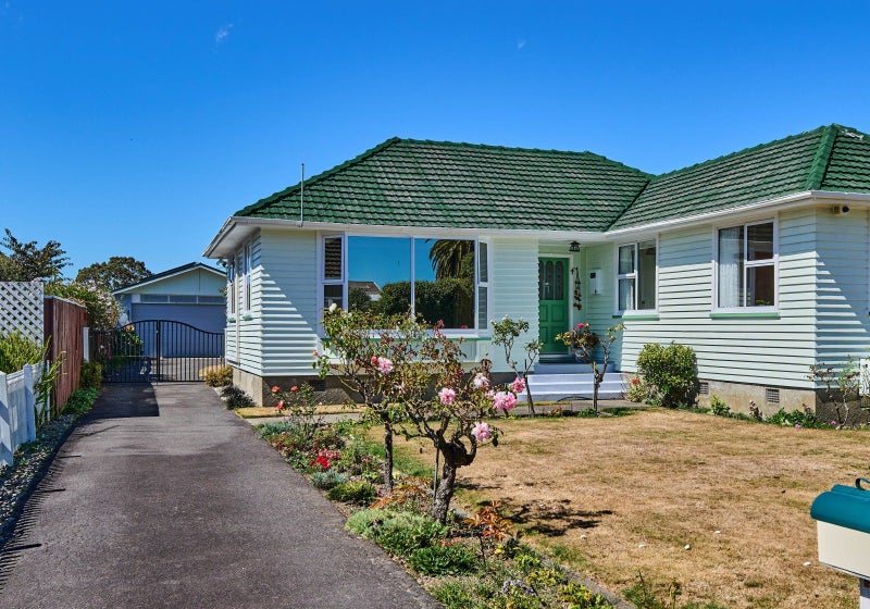 Image 1 of 20