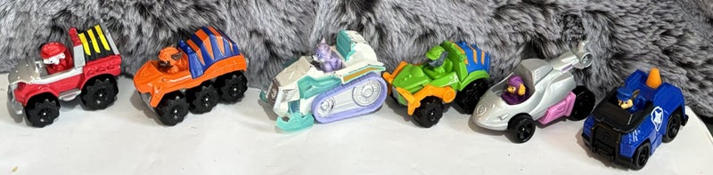 PAW PATROL 6 x Soin Master Metal Diecast Vehicles 8 x cm in As New Condition Carousel 2