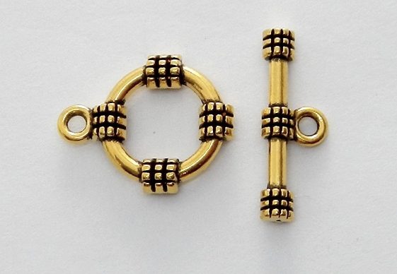 2 GOLD TOGGLE CLASPS Carousel 1