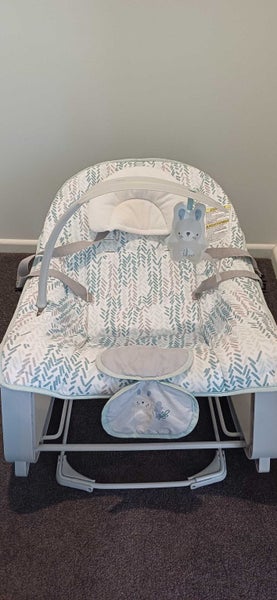 Ingenuity Bounce & Rock Seat - Spruce Carousel 2