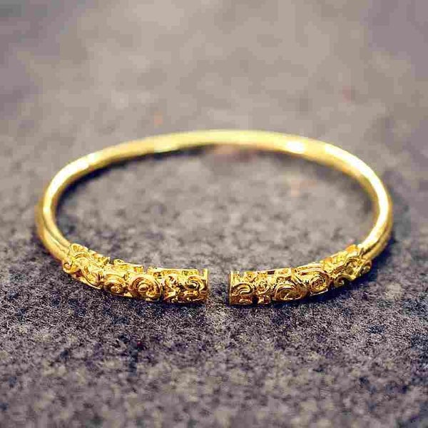 2 Pcs Unisex Retro Golden Cudgel Bangle Bracelet for Men Women - 1 Carousel 2