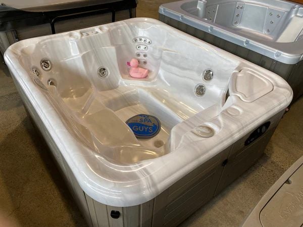 Hot Spring 6 Seater Portable Spa - Highlife - Prodigy - SILENT FLO - Ozone Carousel 1