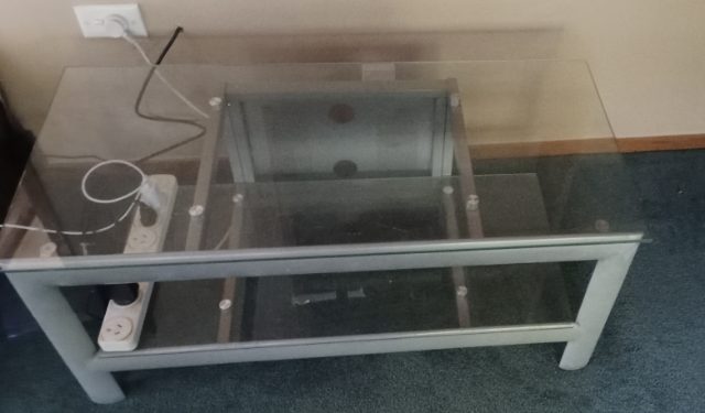 TV table-glass Carousel 1