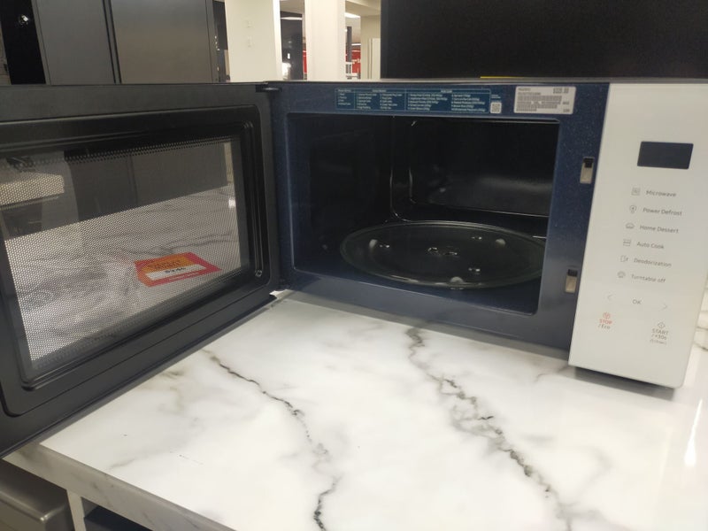 Samsung 30L Microwave Oven with Home Dessert MS30T5018AW DND Carousel 4