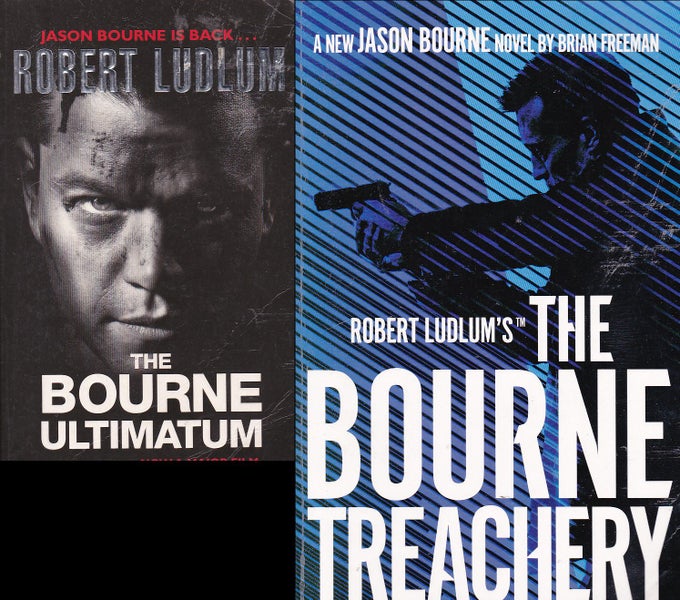 Robert Ludlum X 2 - FREIGHT INCLUDED Carousel 1
