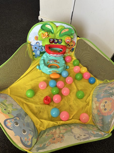 V Tech Pop and Count Ball Pit Carousel 1