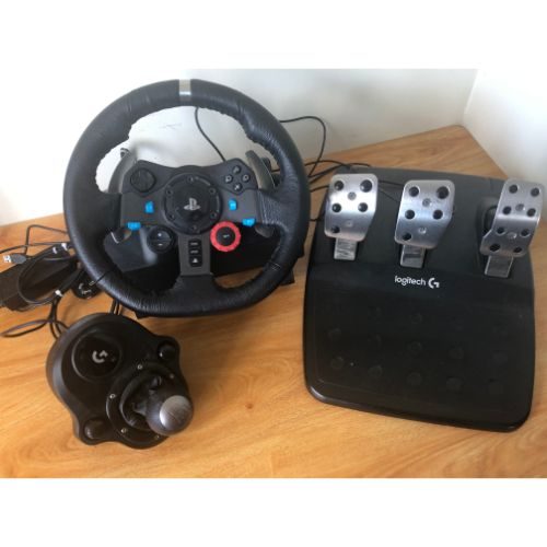 G29 Wheel, Pedals & Shifter Carousel 1