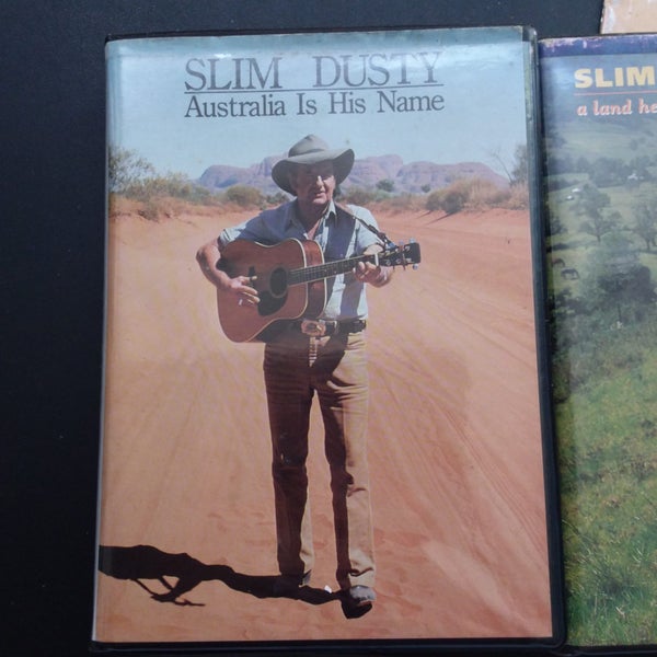 Slim Dusty cassettes- two albums. Carousel 1