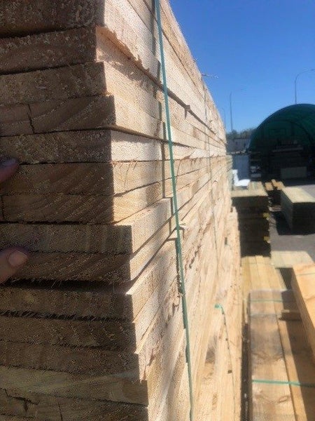 200x25 RAD UT RS 3.2M KICKBOARDS Carousel 2