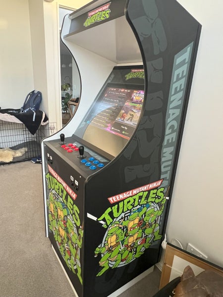 Arcade Machine with Teenage Mutant Ninja Turtle graphics Carousel 2